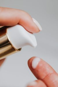 10 Top Moisturizers for Acne-Prone Kin