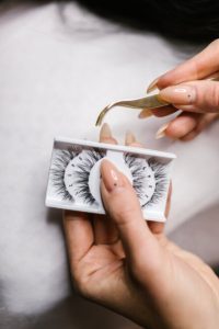 Best DIY Lash Extension Kits
