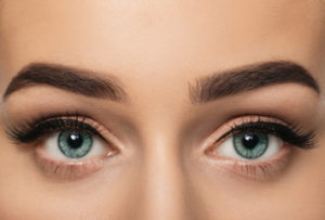 Best Facial Grooming Tools and achieving the best shaped eyebrows