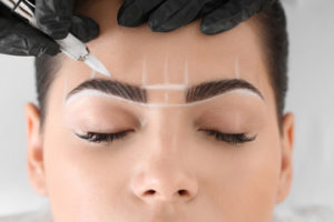 Best facial grooming tools and achieving the best eyebrows